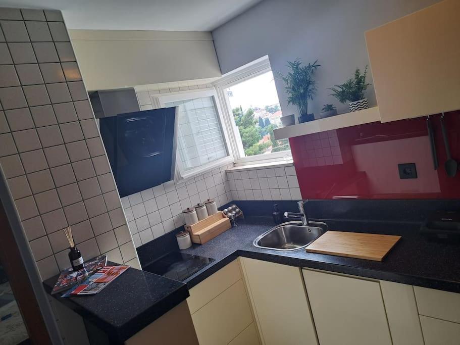 Apartment Carrington ดูบรอฟนิก ภายนอก รูปภาพ